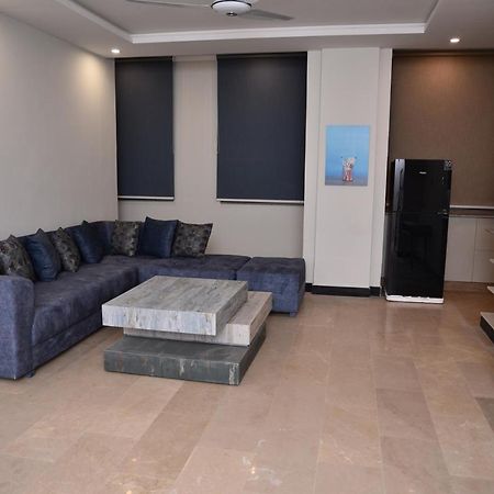 The Bliss Lejlighedshotel Rawalpindi Eksteriør billede